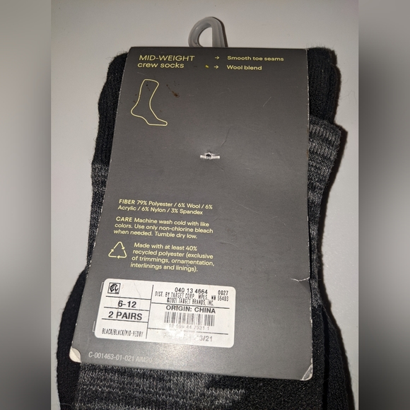 All In Motion crew socks. Shoe size 6-12 - Picture 2 of 3